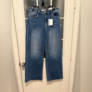 Zenana Outfitters Blue Straight Leg Jeans